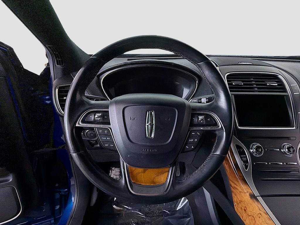 Used 2020 Lincoln Nautilus Reserve image 32