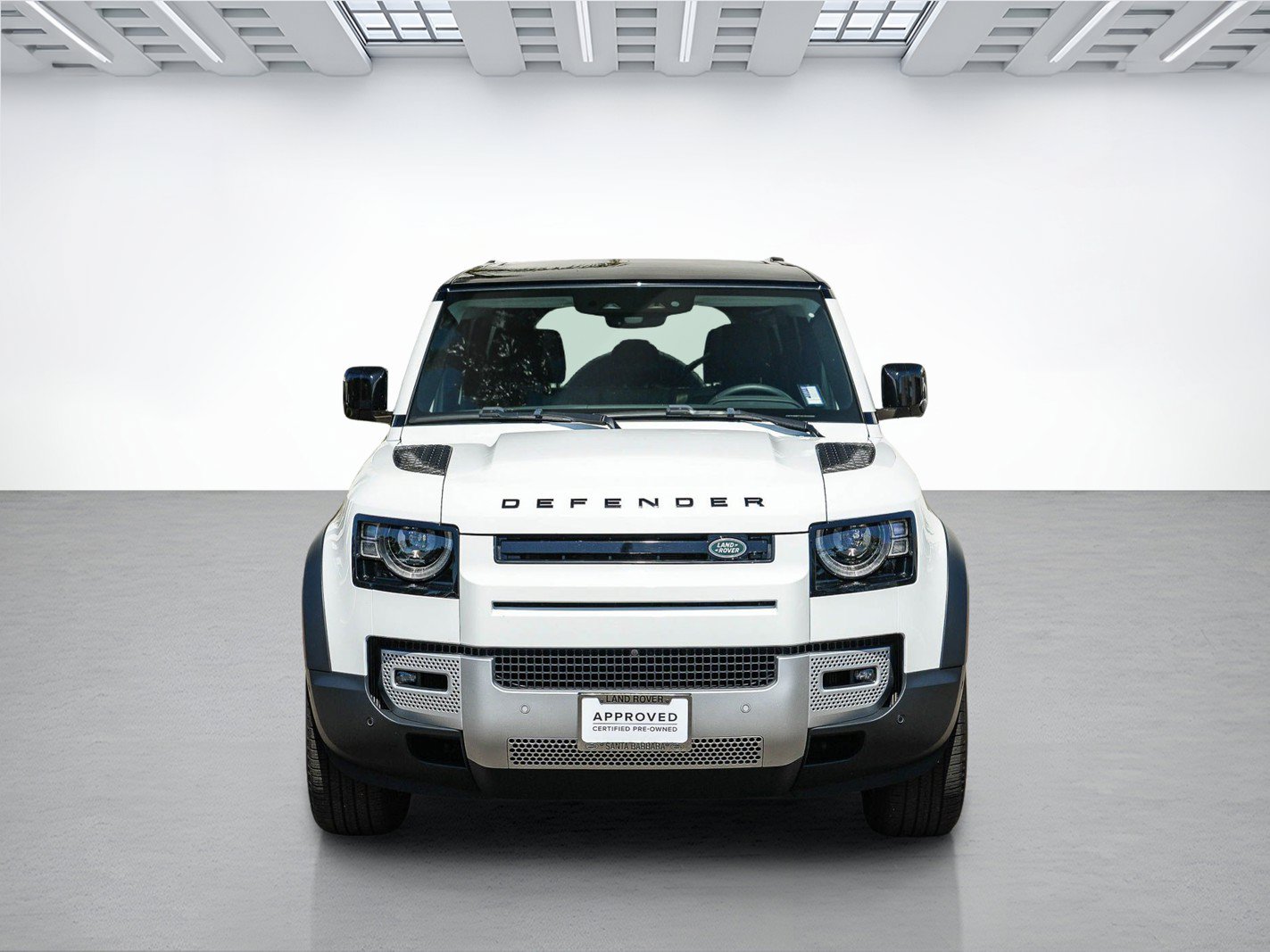 Certified 2025 Land Rover Defender 110 S AWD/4WD image 2