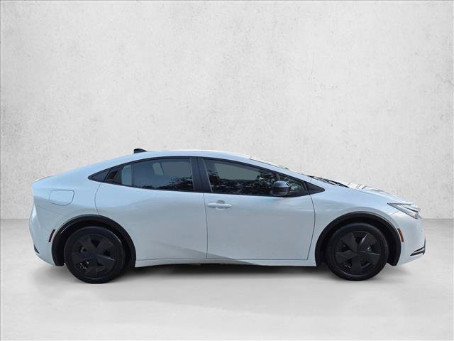 Certified 2026 Toyota Prius Plug-In Hybrid FWD image 4