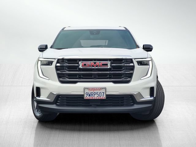 Used 2026 GMC Acadia Elevation FWD image 2