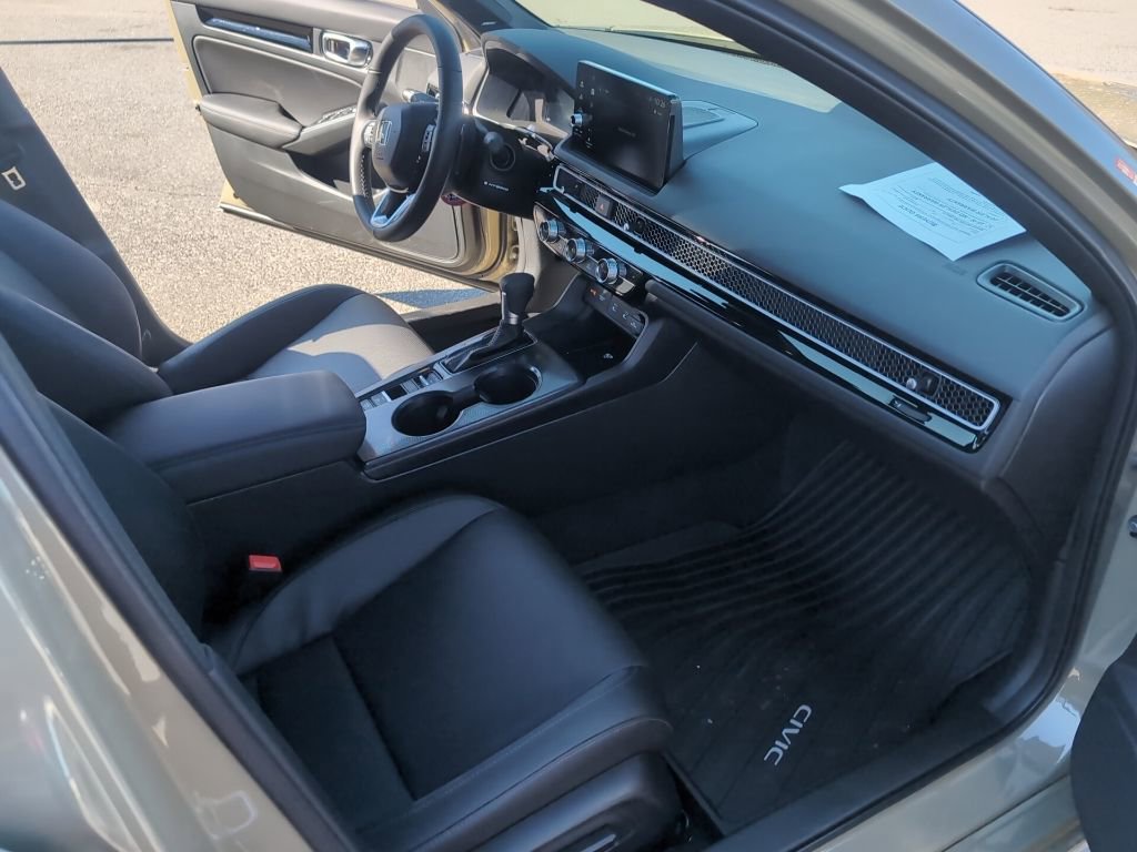 Used 2026 Honda Civic Sport Touring image 15