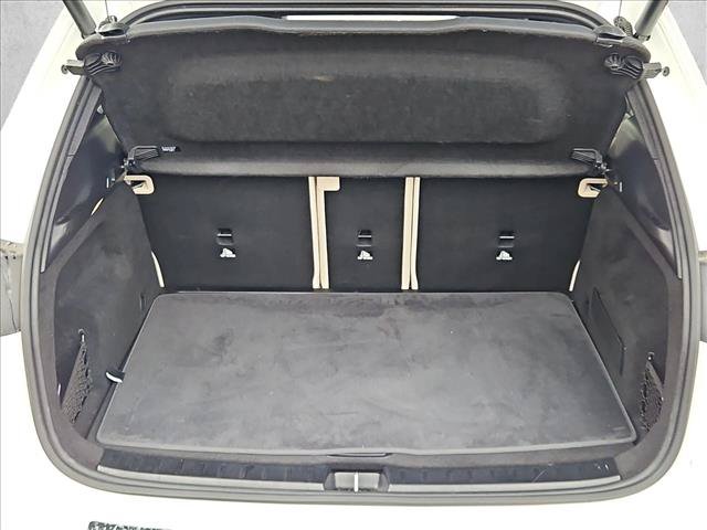 Used 2025 Mercedes-Benz GLA 250 4MATIC image 6
