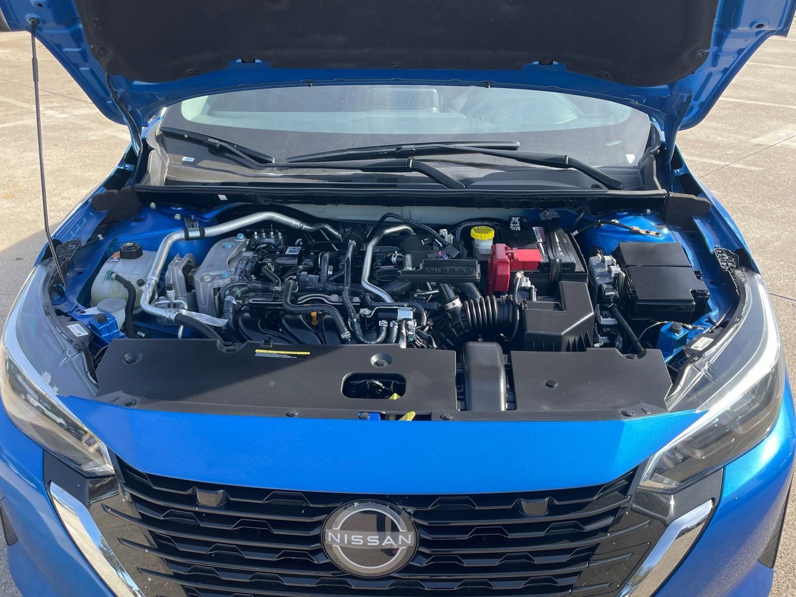 Used 2025 Nissan Sentra SV image 35