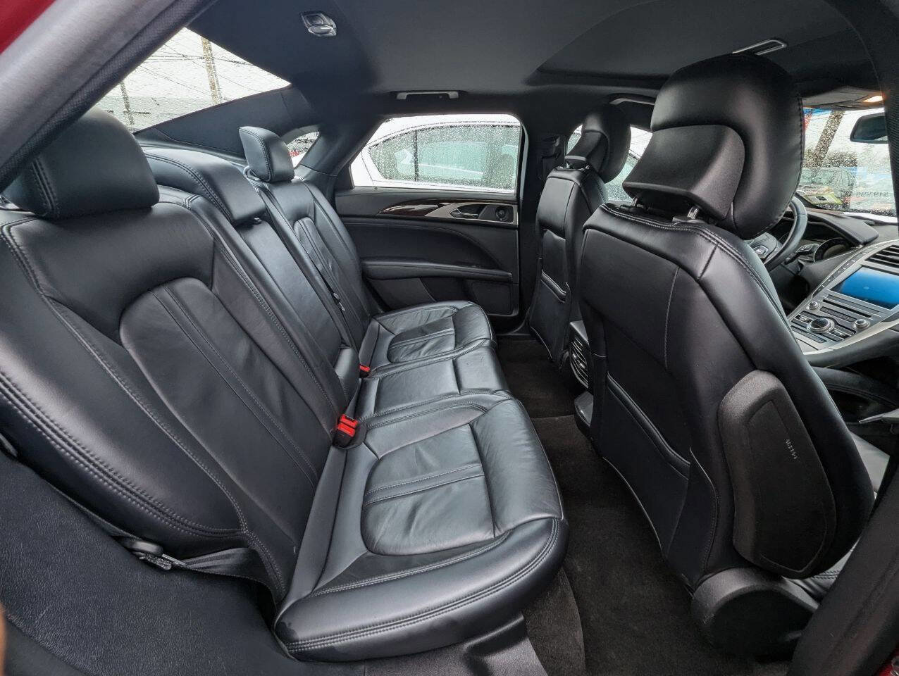 Used 2019 Lincoln MKZ Reserve w/ Reserve Plus Package image 17