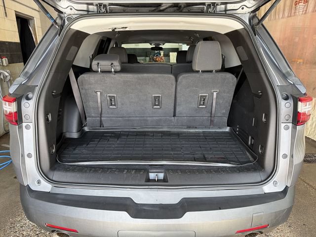 Certified 2021 Chevrolet Traverse LS w/ LPO, Cargo Package AWD/4WD image 25