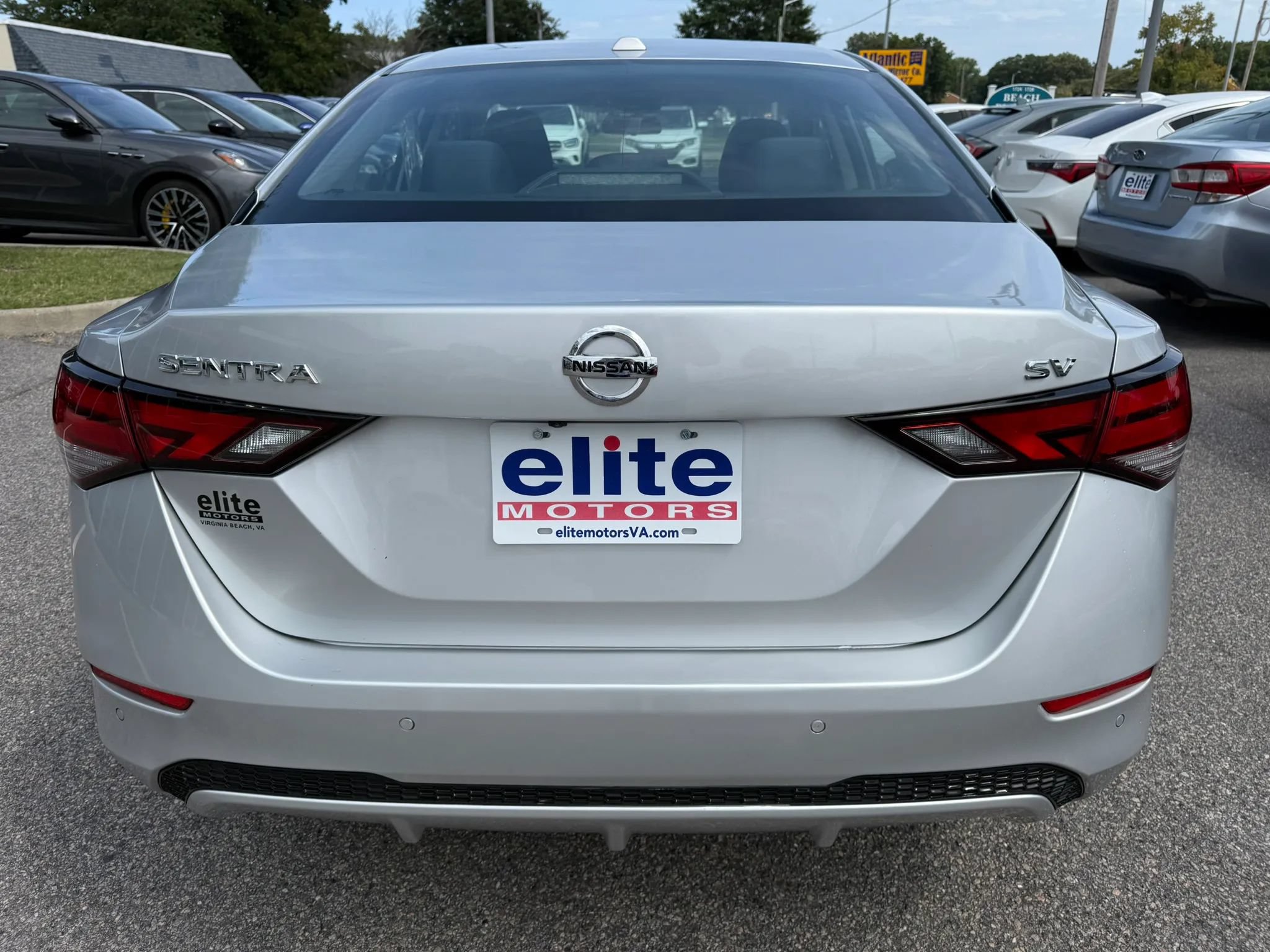 Used 2023 Nissan Sentra SV w/ All-Weather Package FWD image 6