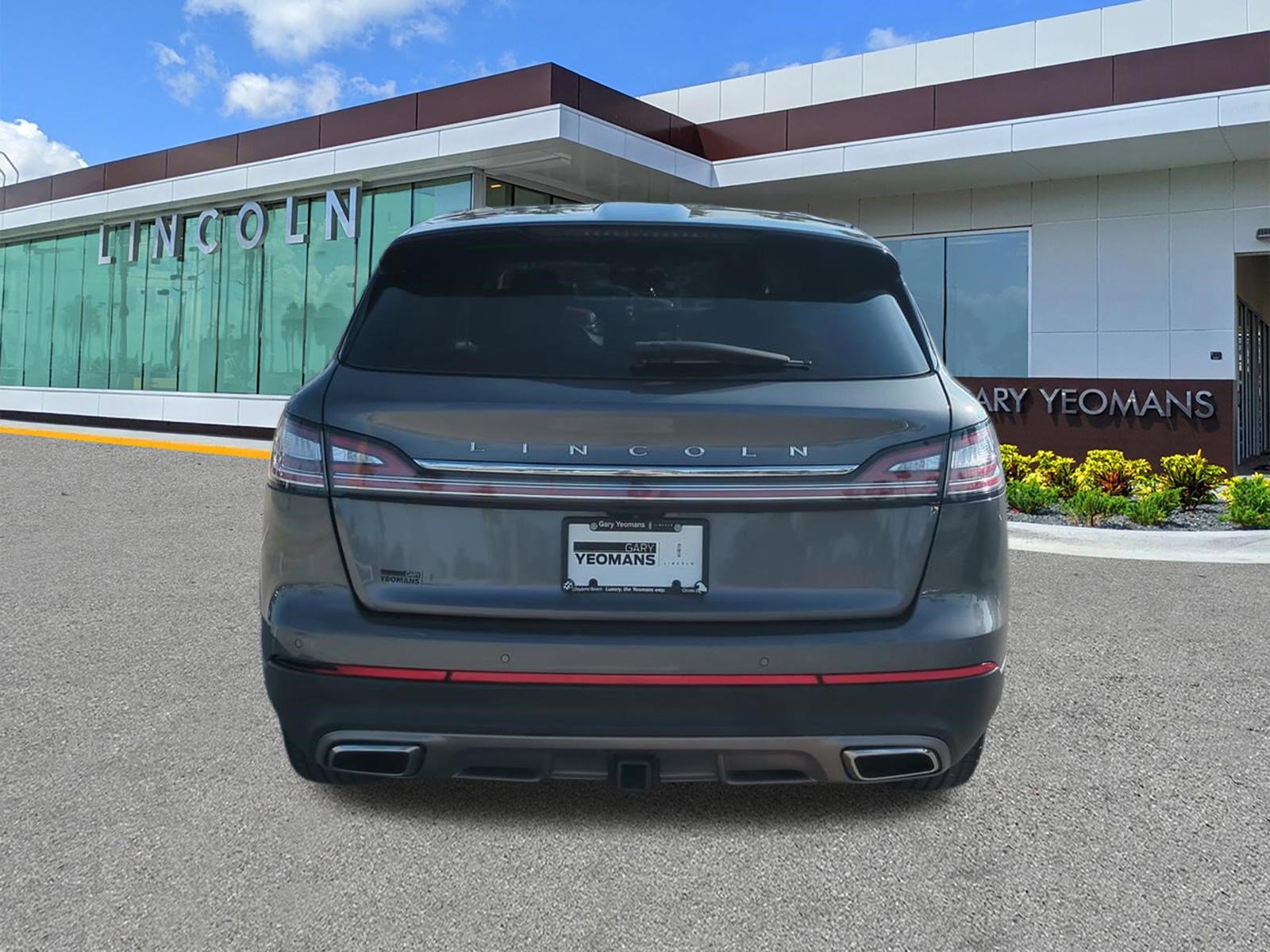 Certified 2023 Lincoln Nautilus Reserve w/ Monochromatic Package image 6