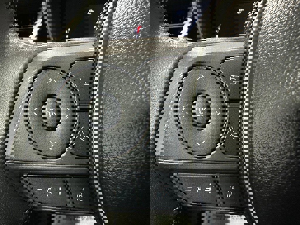 Used 2025 Toyota Corolla XSE image 19