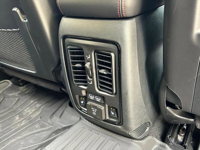 Certified 2024 Dodge Durango R/T image 46