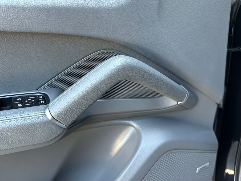 Used 2022 Porsche Cayenne E-Hybrid Coupe image 20