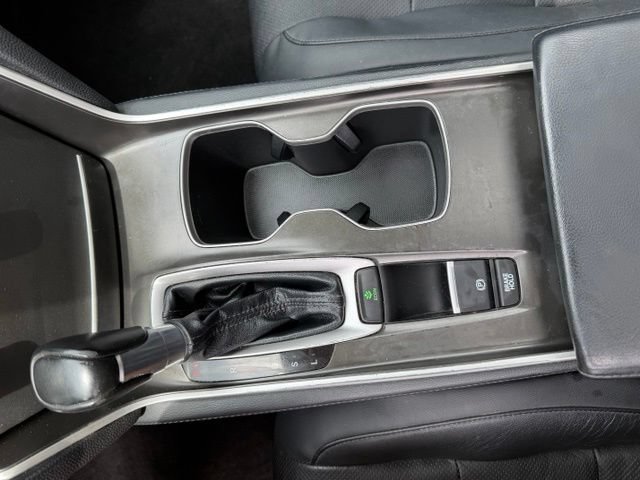 Used 2018 Honda Accord EX-L image 25