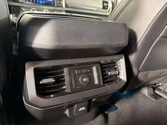 Used 2025 Ford F250 Platinum AWD/4WD image 37