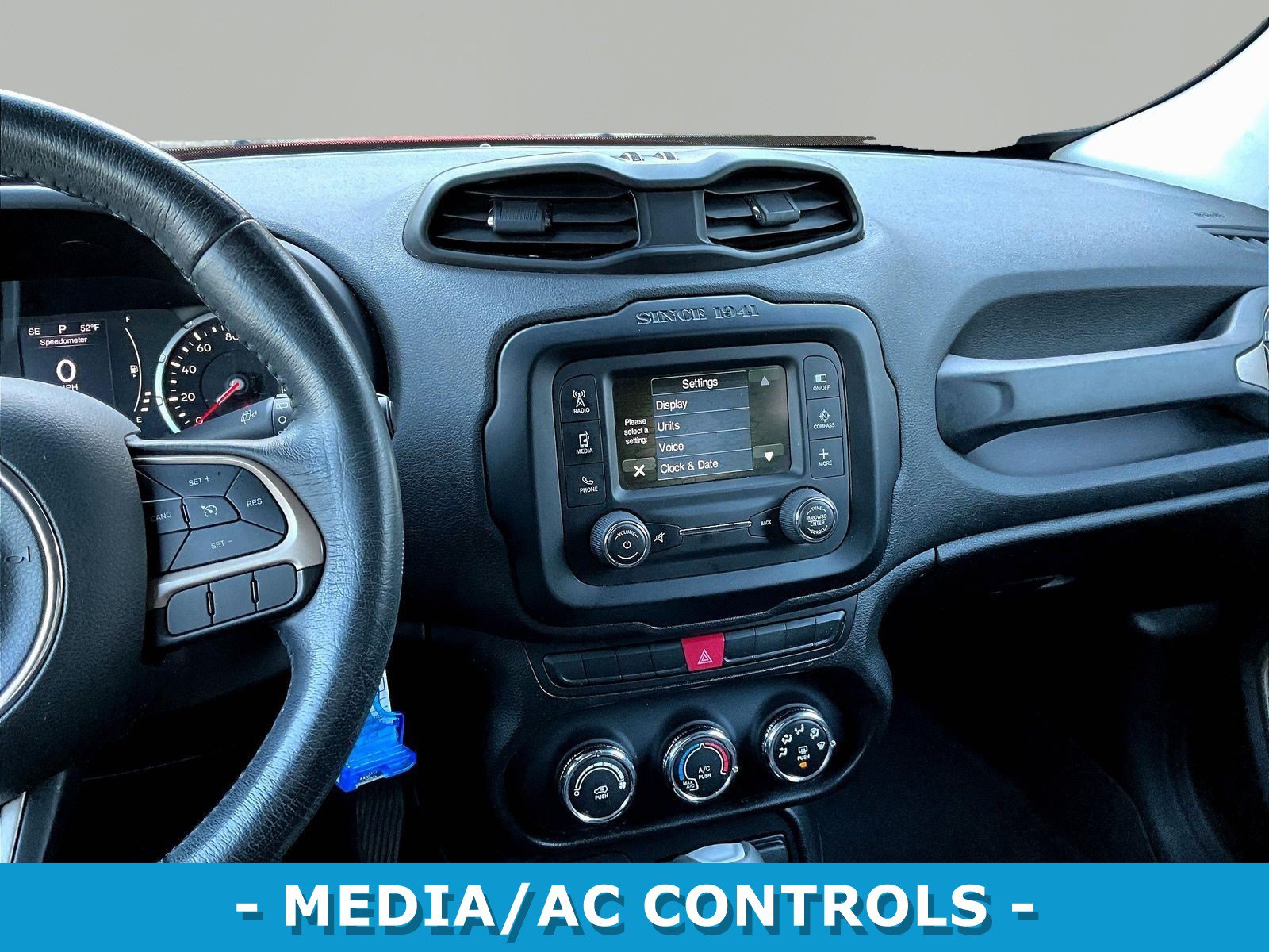 Used 2015 Jeep Renegade Latitude FWD image 9