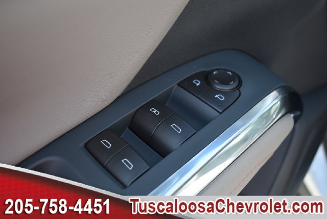 New 2027 Chevrolet Traverse LT w/ Driver Confidence Package FWD image 15