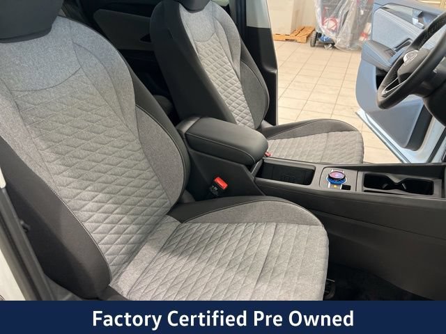 Used 2025 Volkswagen Tiguan S AWD/4WD image 23