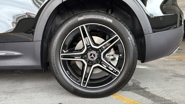 Certified 2026 Mercedes-Benz GLB 250 4MATIC image 13