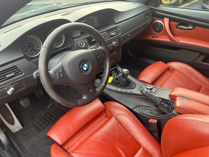 Used 2013 BMW M3 Coupe w/ Premium Pkg RWD image 11