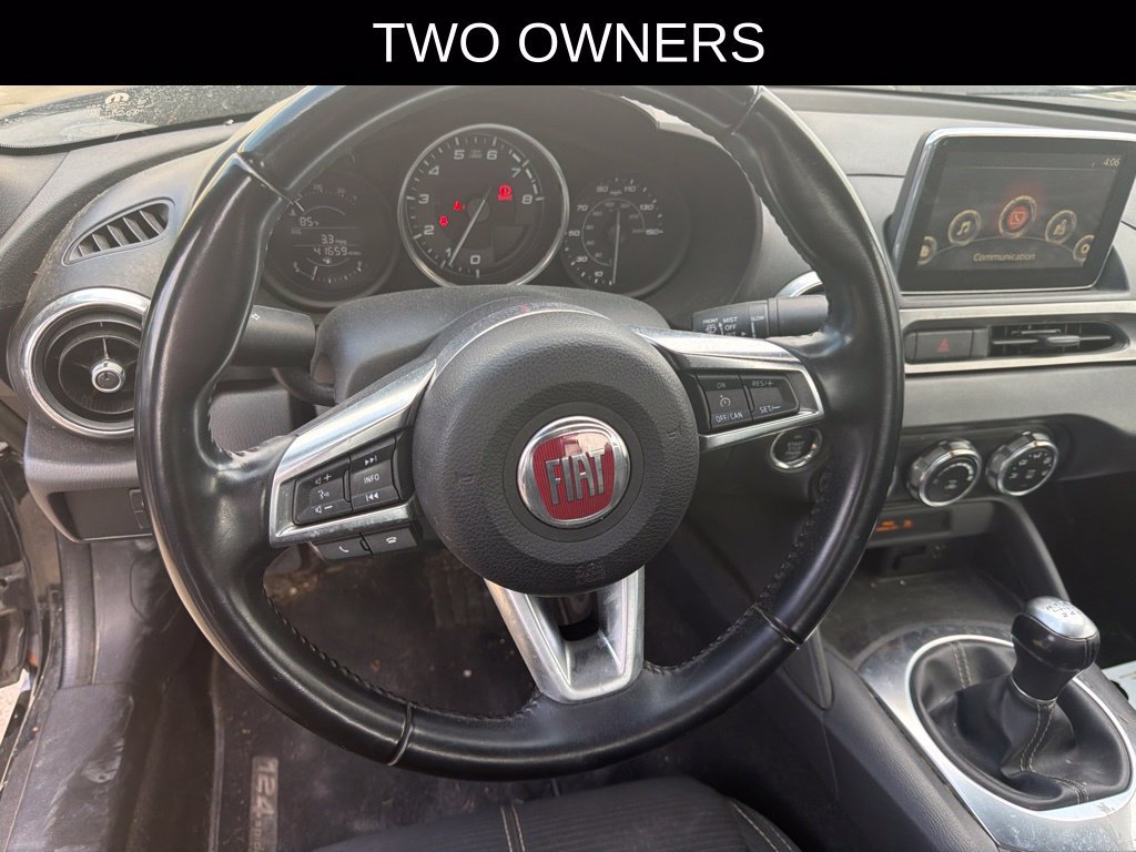 Used 2017 FIAT 124 Spider Classica RWD image 6