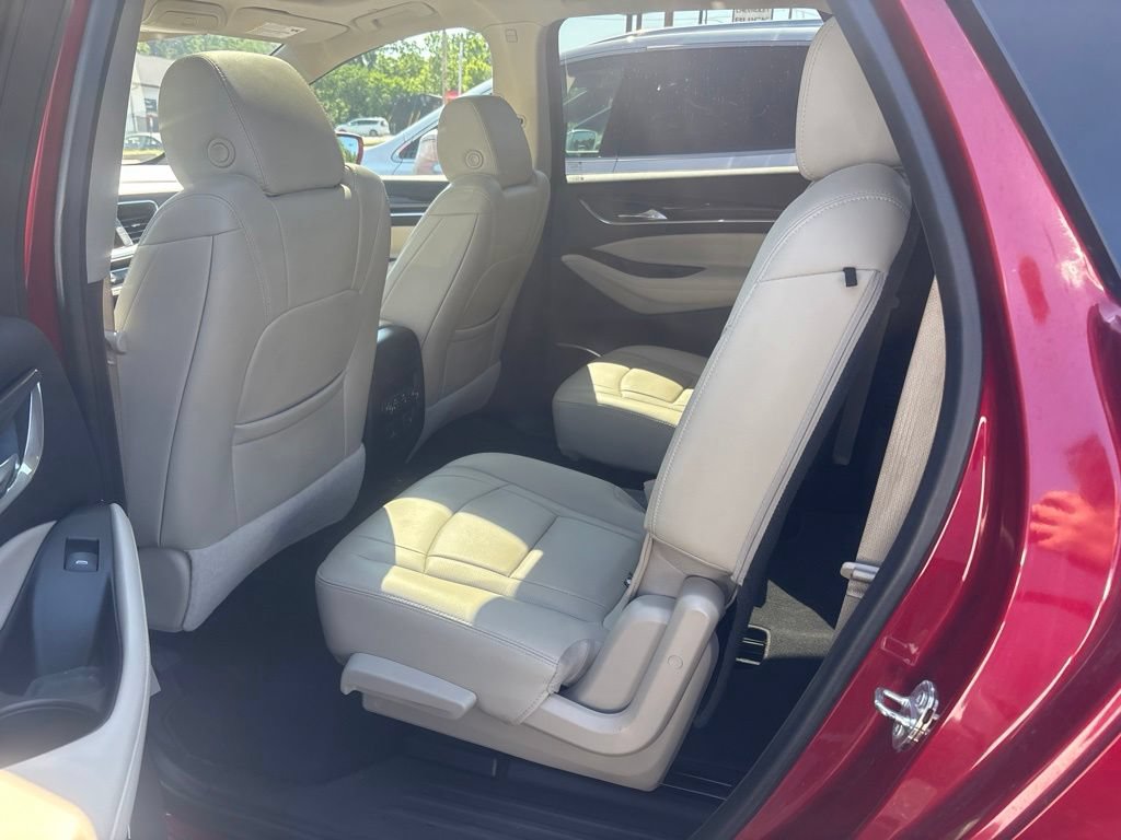 Used 2020 Buick Enclave Premium w/ Sun and Sites Package AWD/4WD image 13