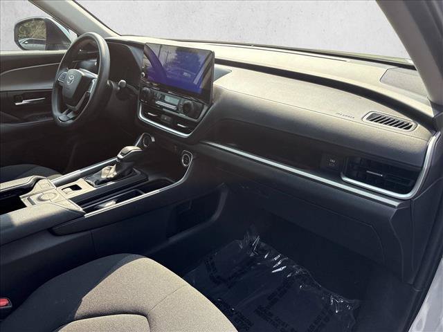 Certified 2025 Toyota Grand Highlander FWD image 27