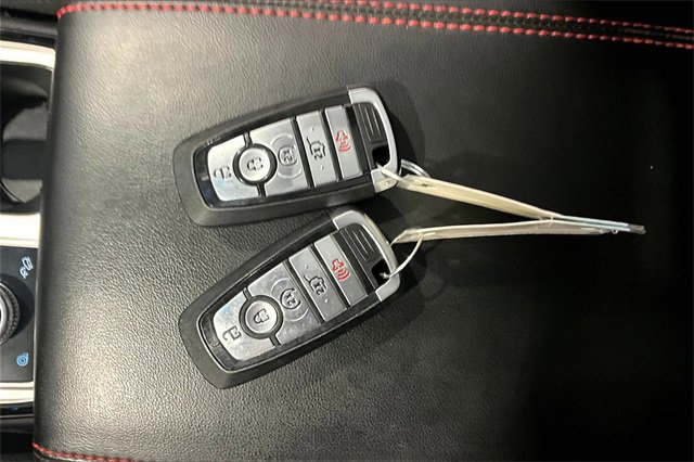 Used 2024 Ford Explorer ST-Line w/ Class IV Trailer Tow Package image 34