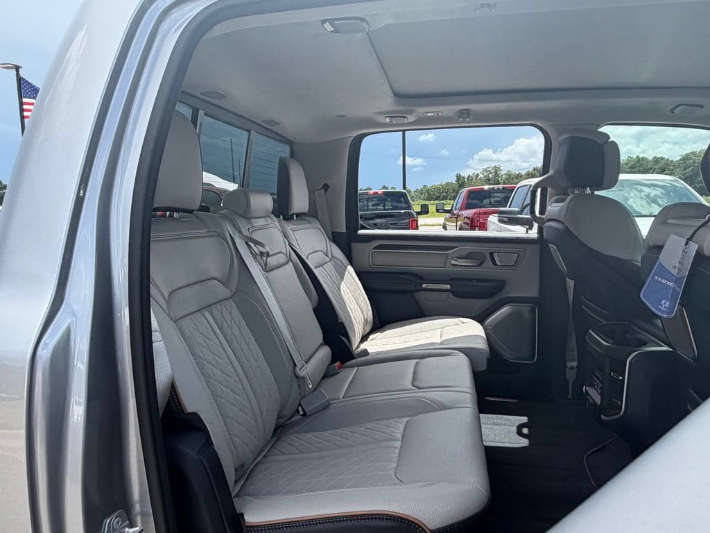 Used 2025 RAM 1500 Tungsten w/ Off Road Group AWD/4WD image 49