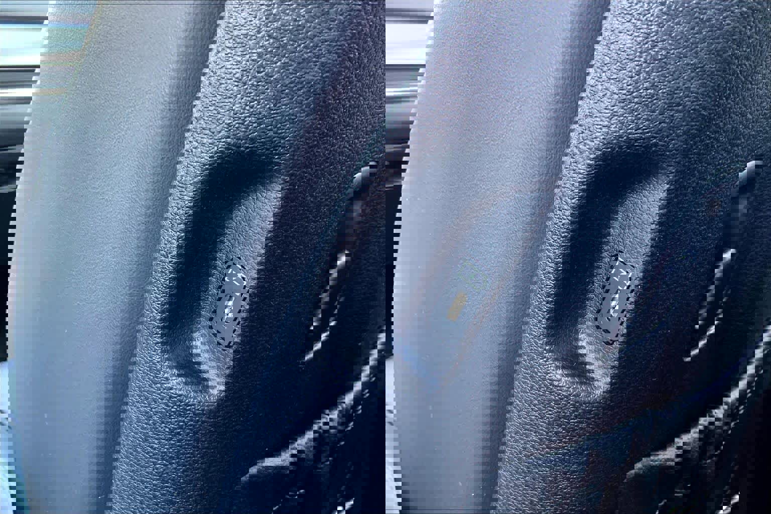 Used 2025 Kia Telluride S AWD/4WD image 34