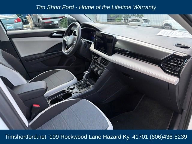 Used 2025 Volkswagen Taos S AWD/4WD image 7