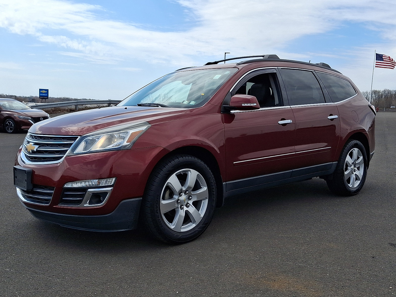 Used 2017 Chevrolet Traverse Premier image 3