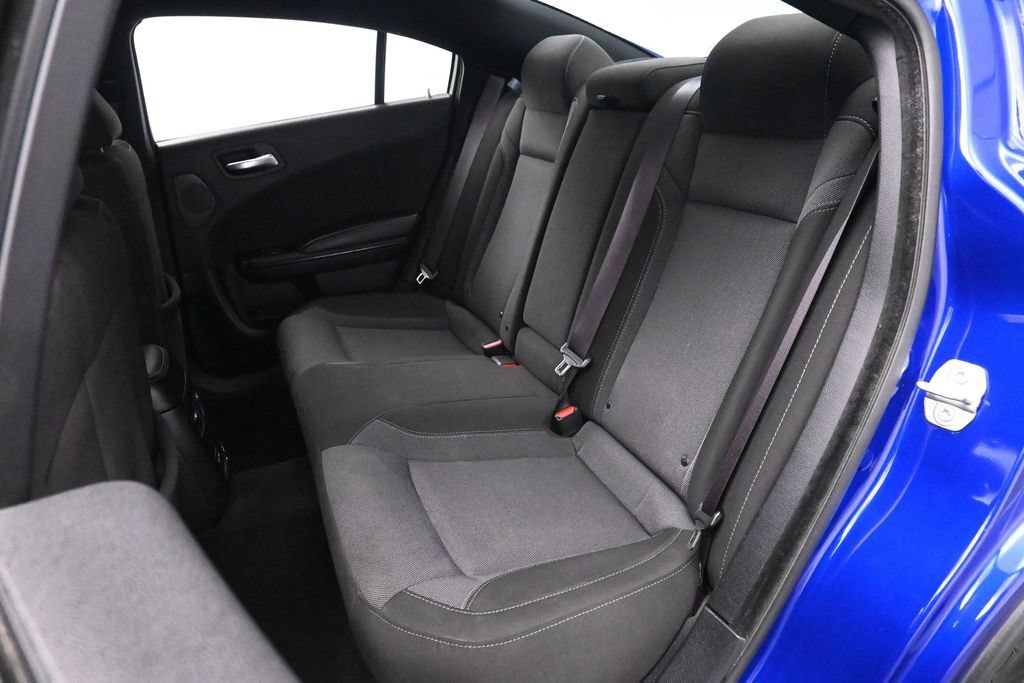 Used 2022 Dodge Charger SXT w/ Blacktop Package AWD/4WD image 14