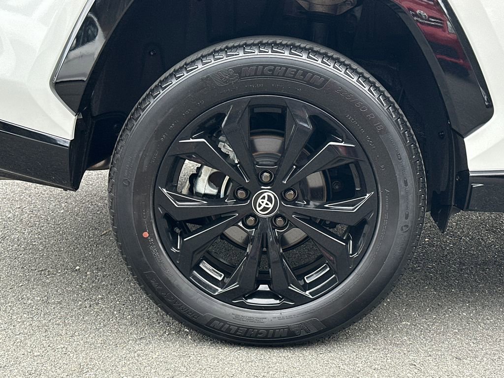 Used 2023 Toyota RAV4 XSE image 9