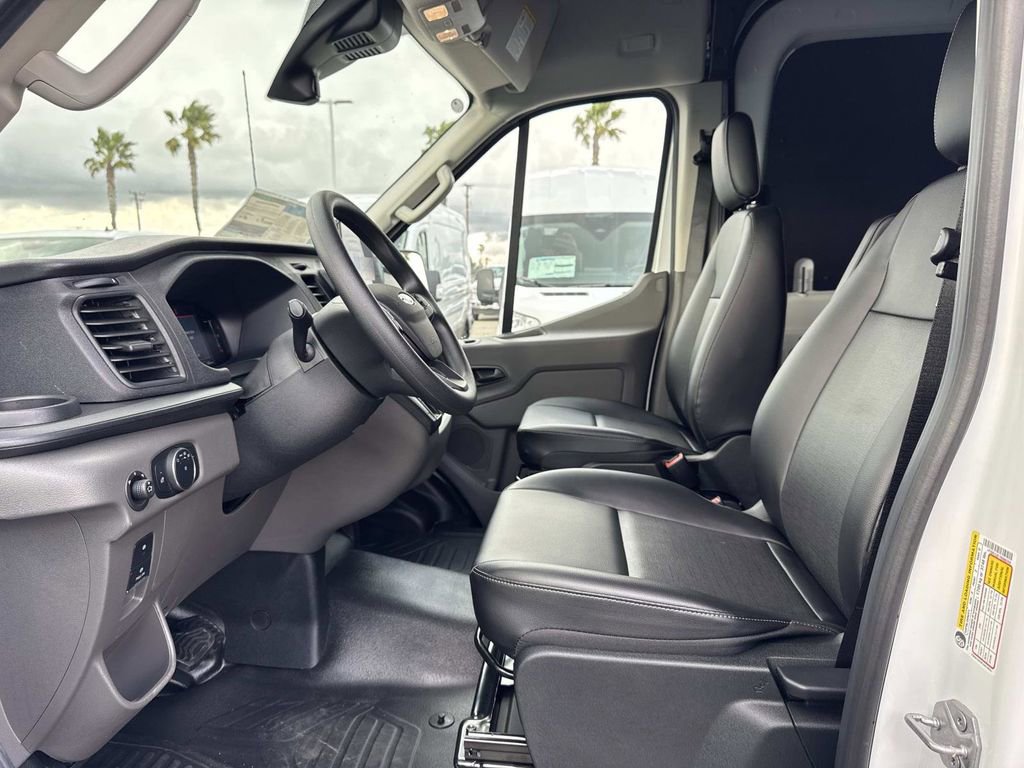 New 2026 Ford Transit 250 148 Medium Roof w/ Load Area Protection Package image 20