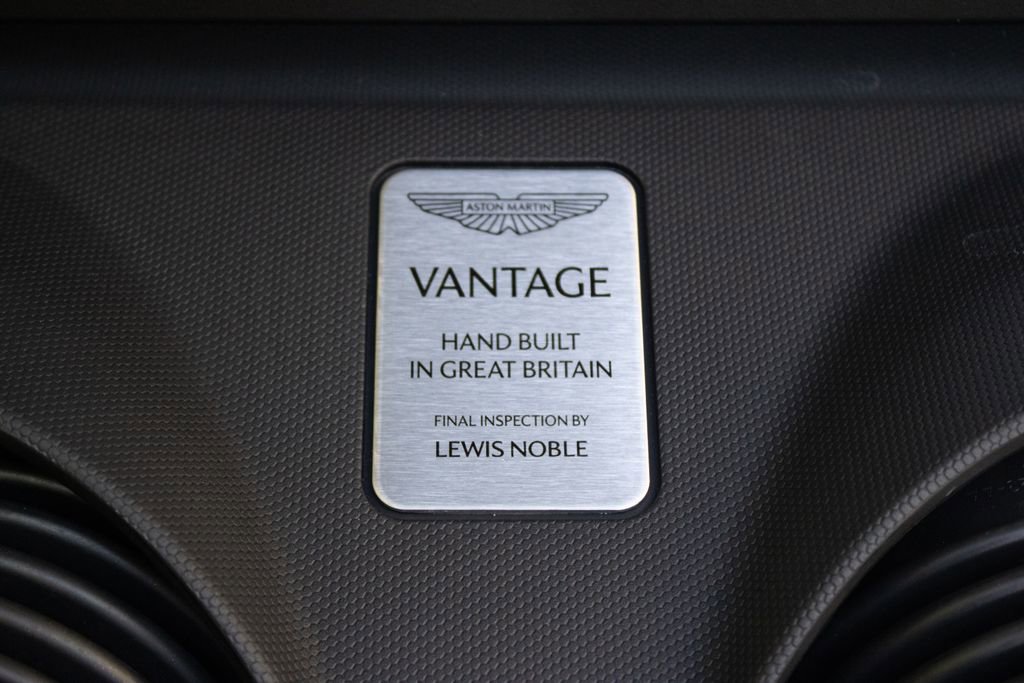 Used 2026 Aston Martin V8 Vantage Coupe image 20