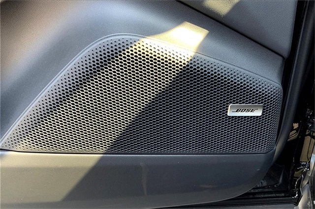 Used 2025 Porsche Macan Electric image 31