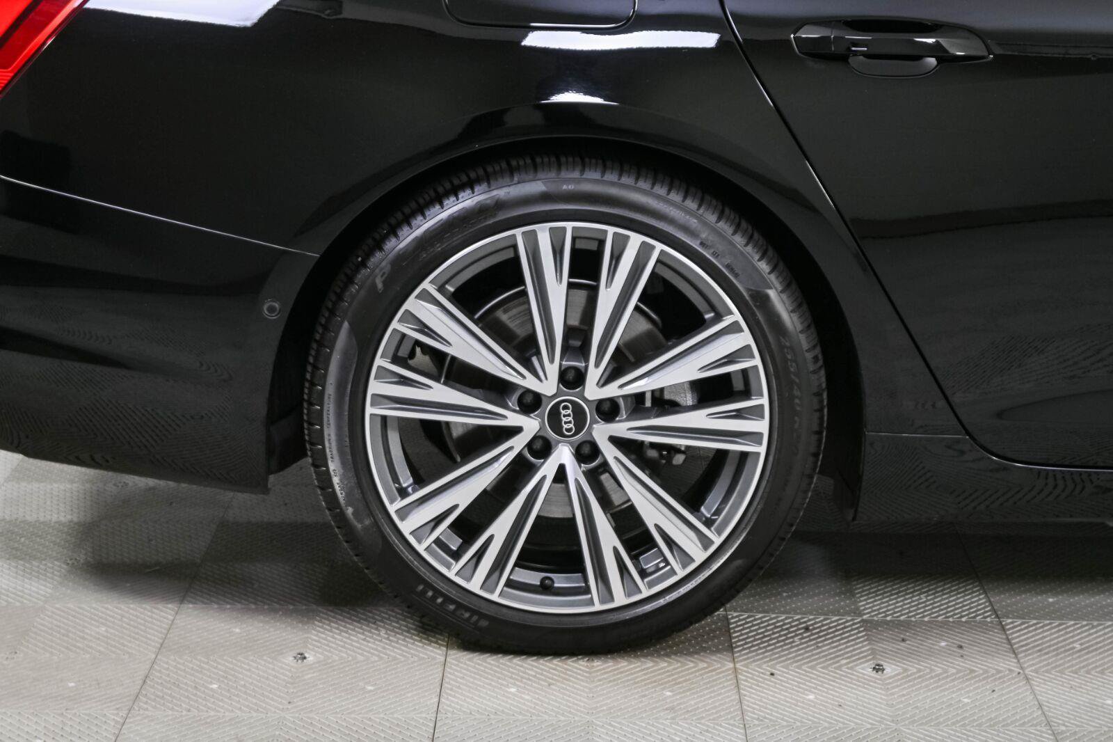 Used 2021 Audi A6 Premium Plus w/ Premium Plus Package AWD/4WD image 38