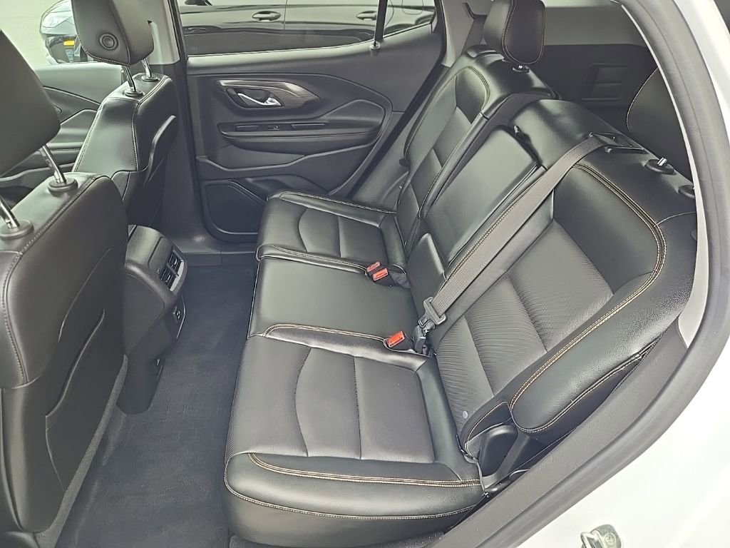 Used 2021 GMC Terrain SLT w/ LPO, Floor Liner Package image 45
