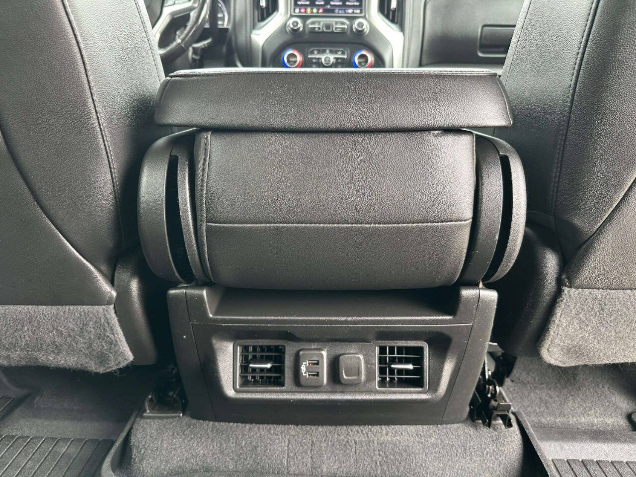 Used 2020 Chevrolet Silverado 1500 LTZ w/ Z71 Off-Road Package AWD/4WD image 17