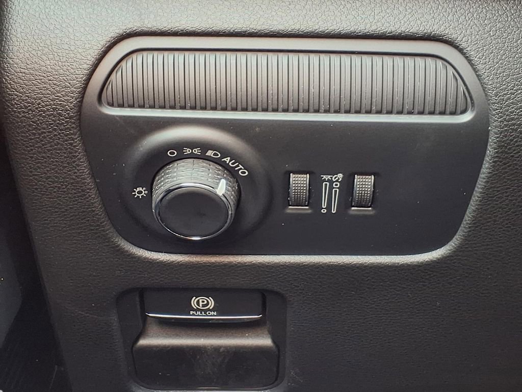 New 2026 Jeep Grand Wagoneer Summit image 19