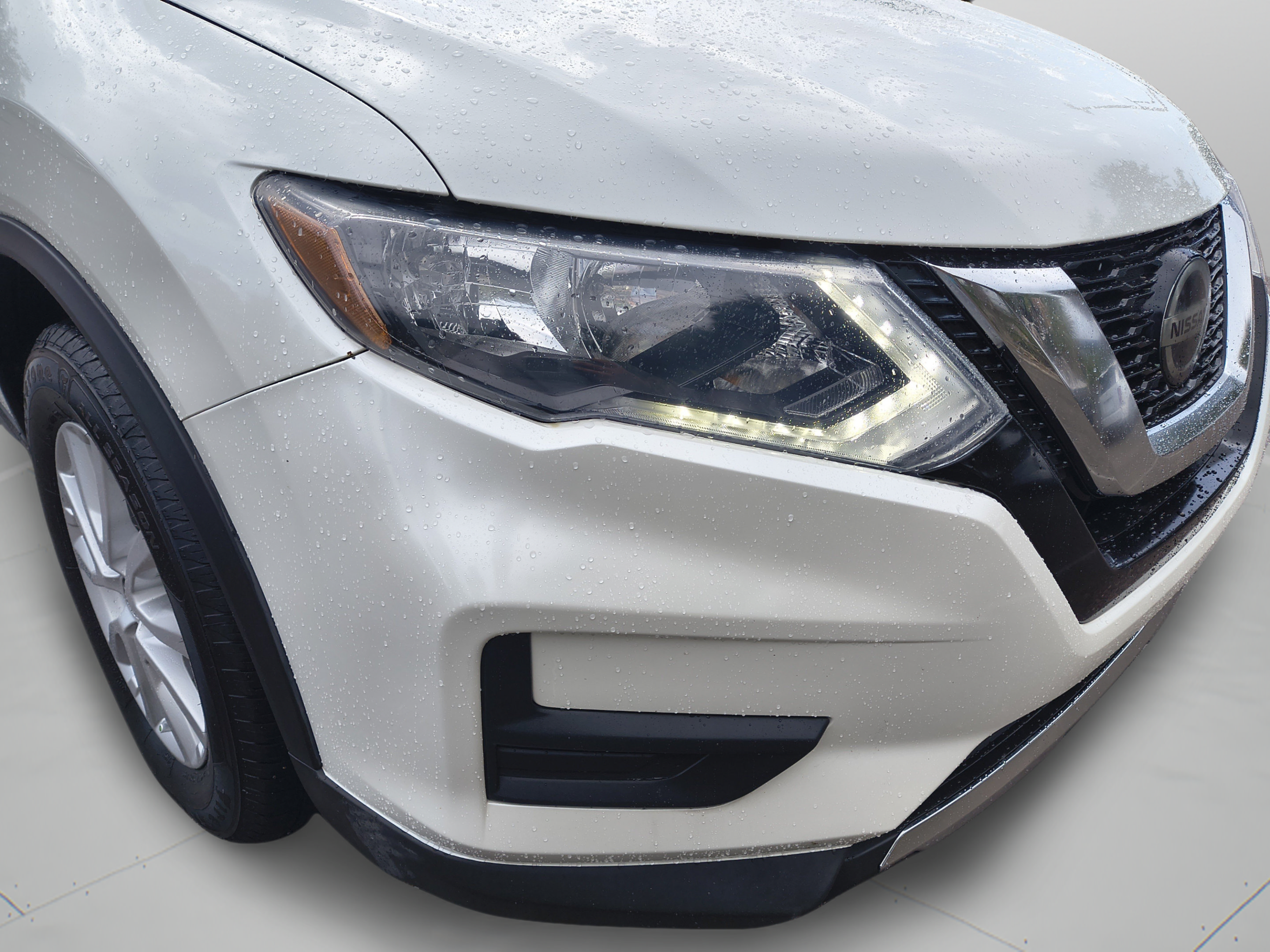 Certified 2019 Nissan Rogue SV FWD image 11