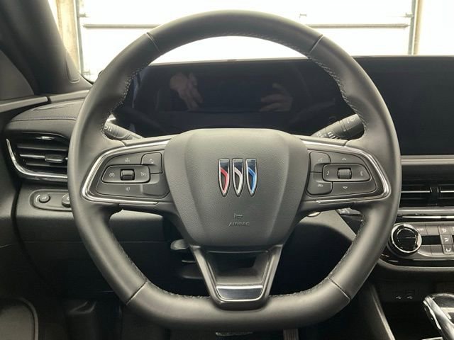 Used 2025 Buick Envista Sport Touring FWD image 8