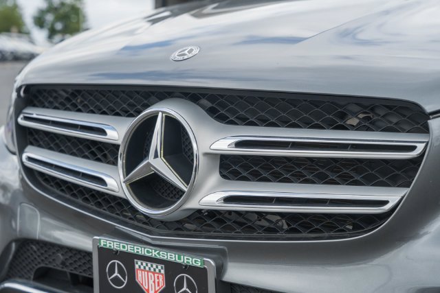 Used 2019 Mercedes-Benz GLC 300 4MATIC image 14