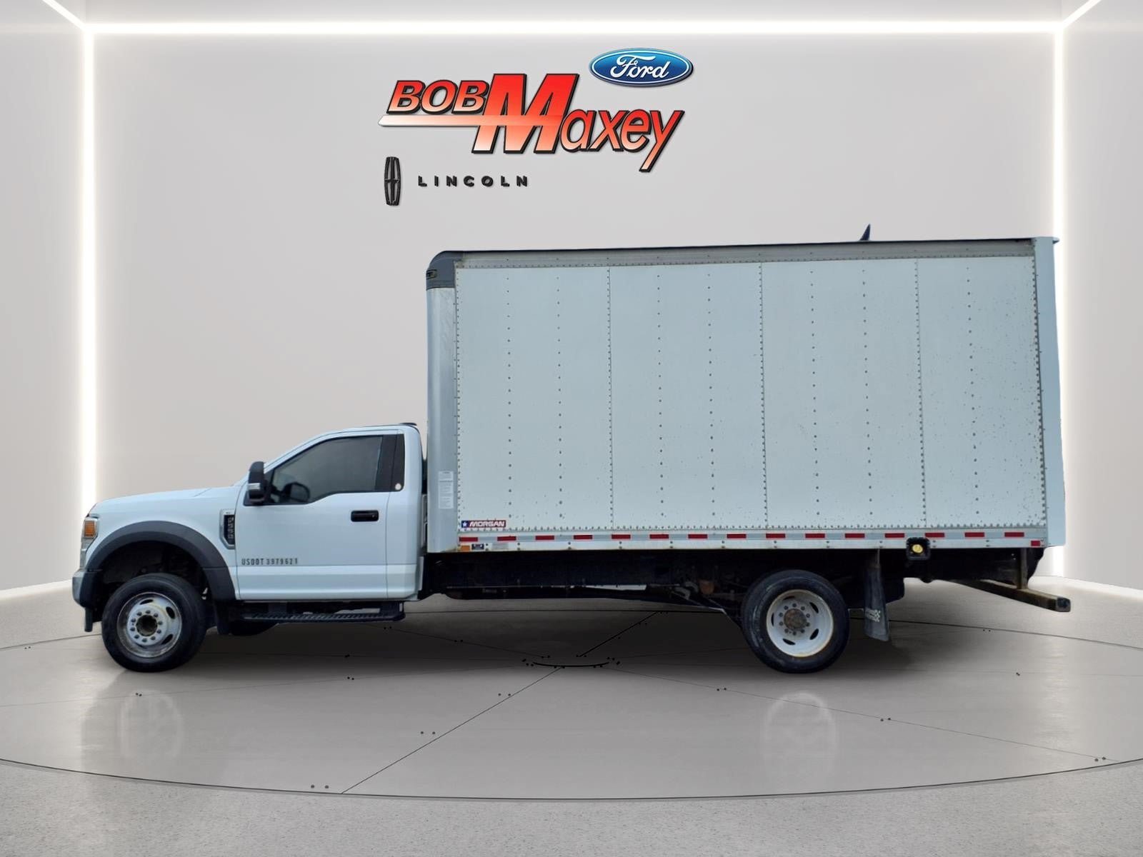 Used 2022 Ford F550 Luxury RWD image 7