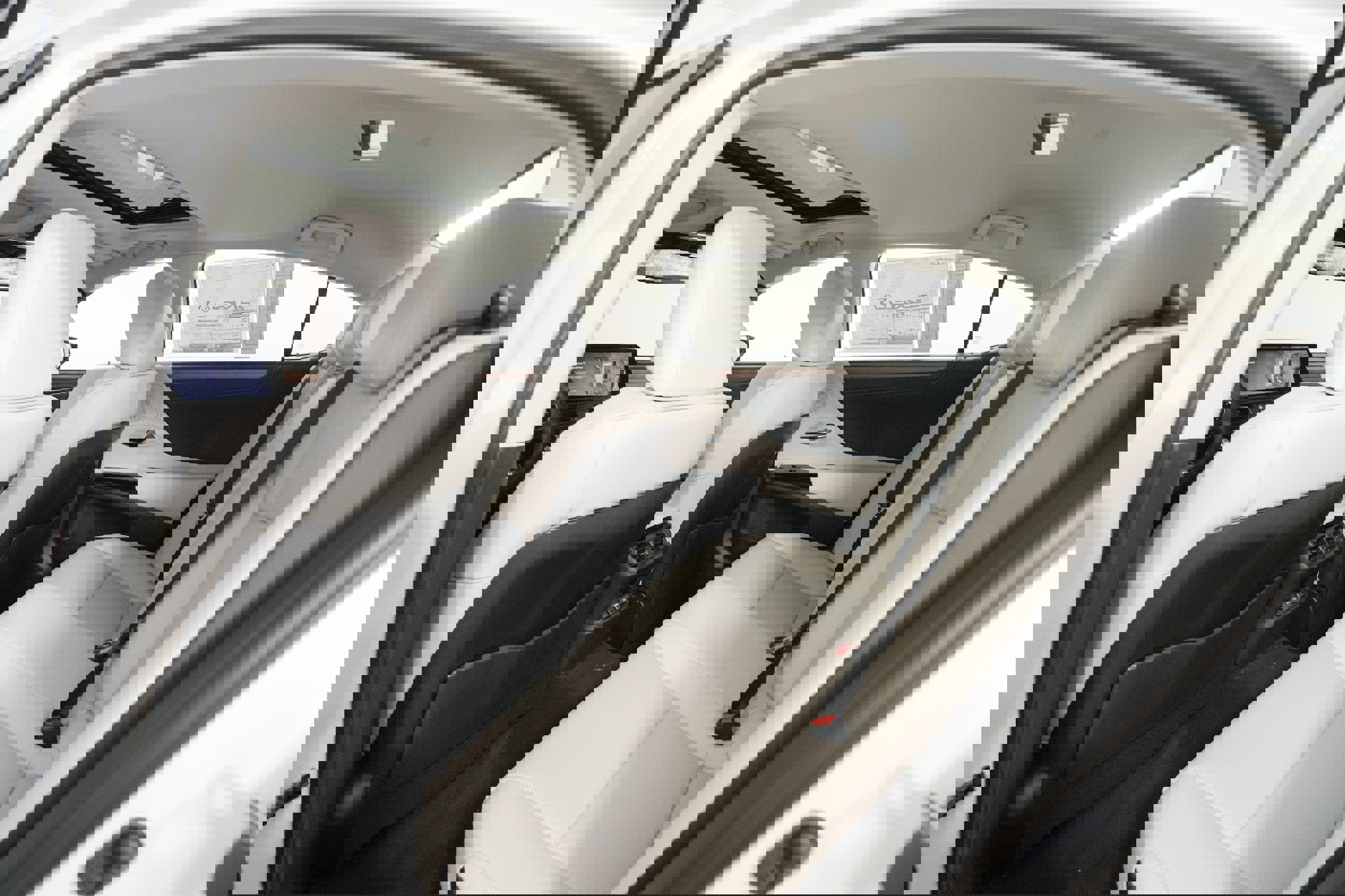 New 2025 Lexus ES 350 w/ Premium Package image 11