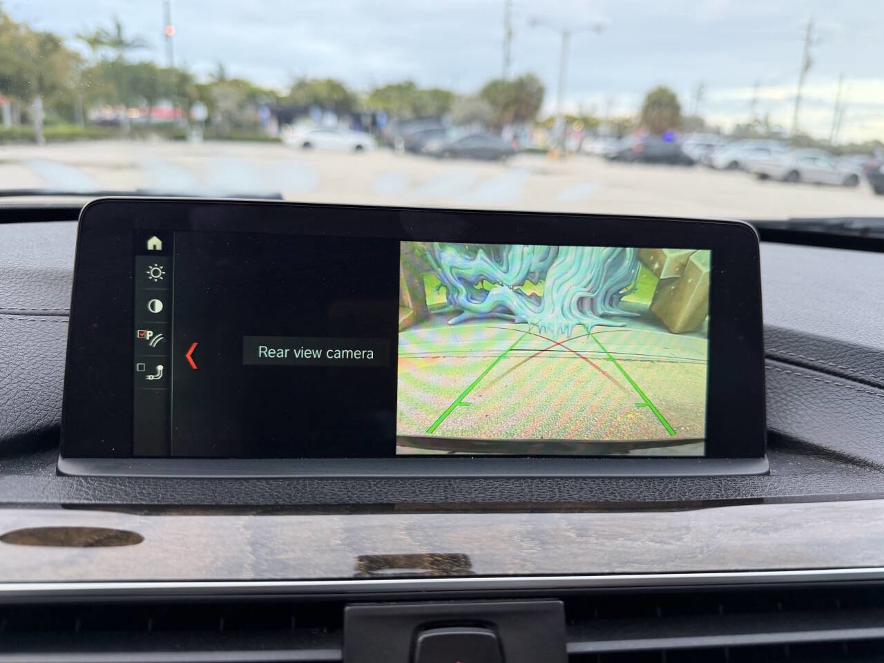 Used 2018 BMW 330i xDrive Sedan AWD/4WD image 29