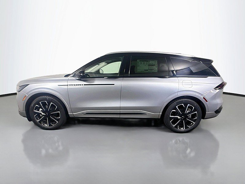 New 2026 Lincoln Nautilus Reserve AWD/4WD image 4