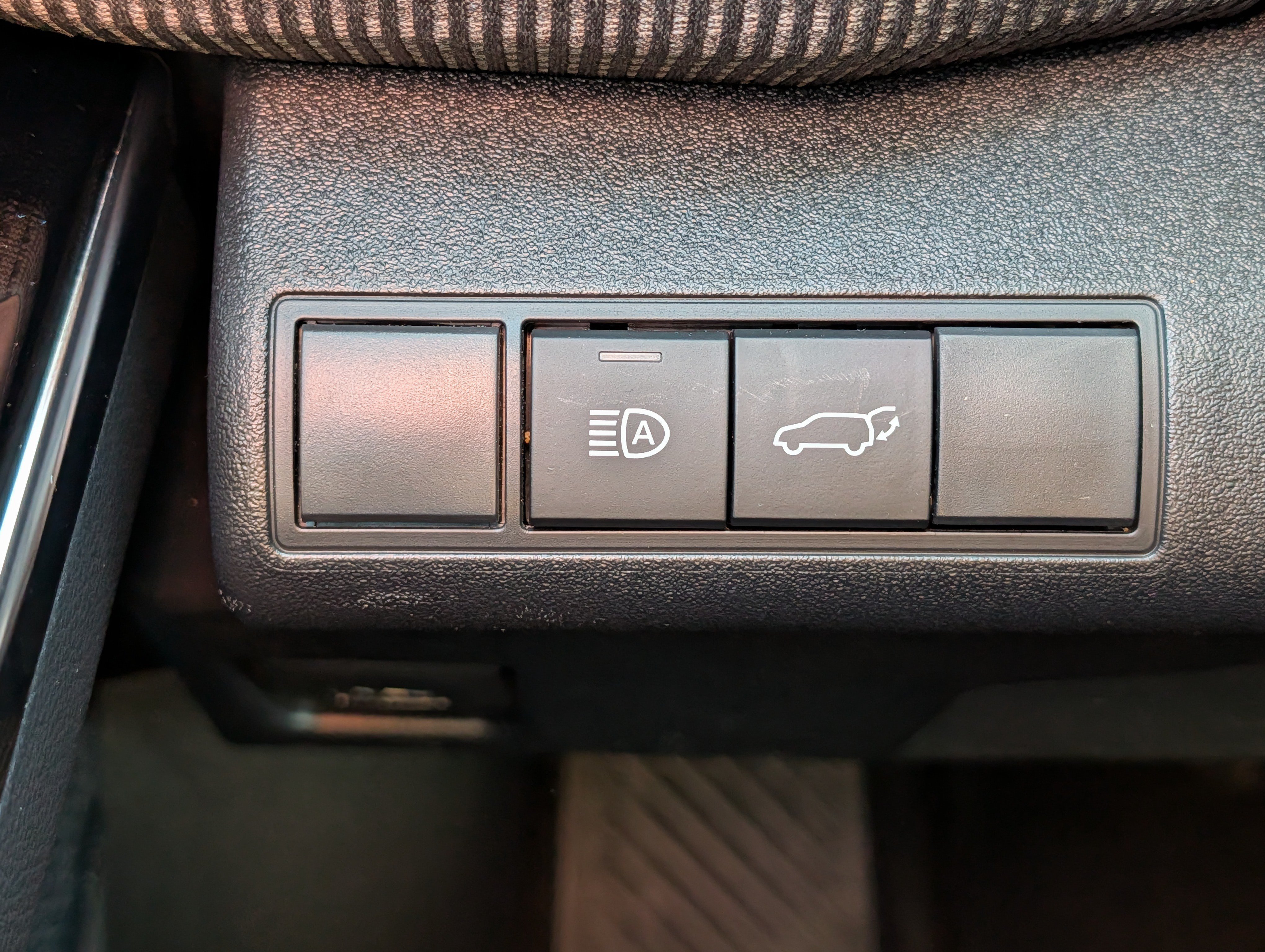 Used 2023 Subaru Solterra AWD image 26