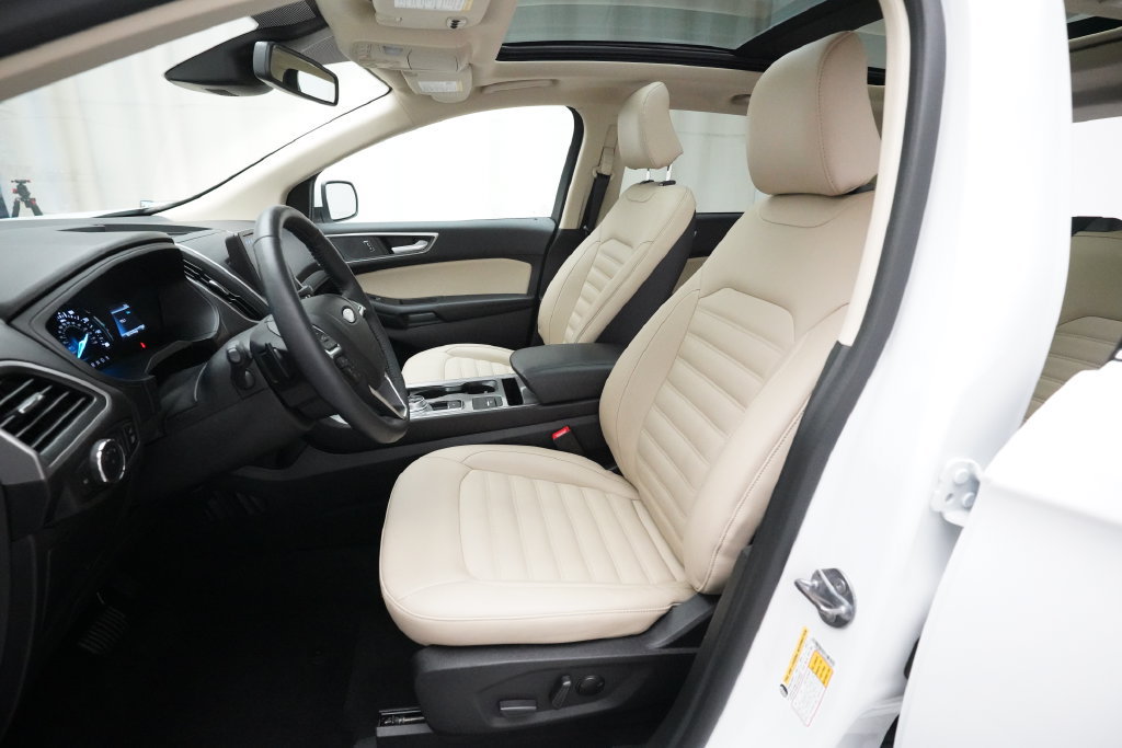 Used 2024 Ford Edge SEL w/ Convenience Package AWD/4WD image 7