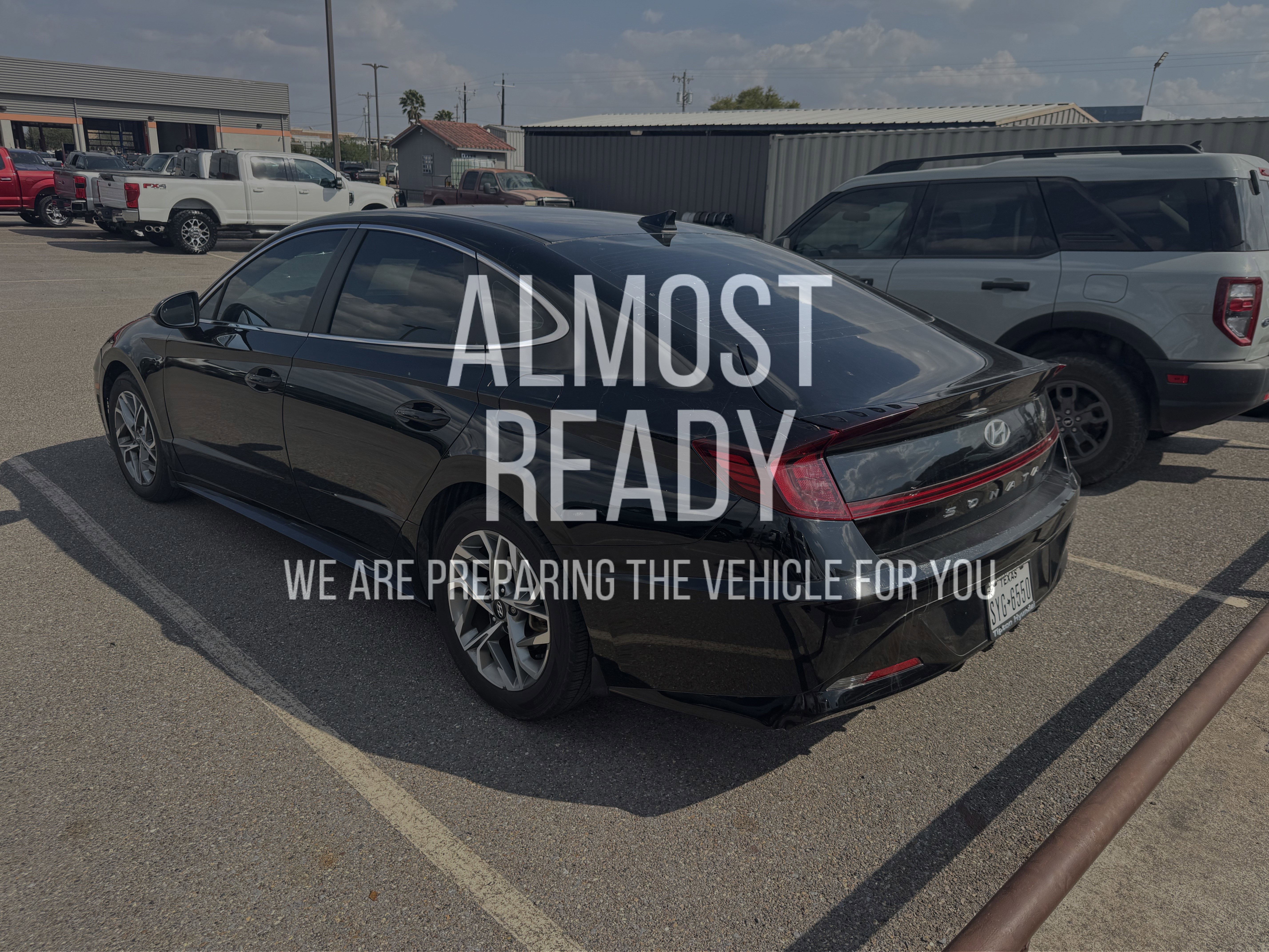 Used 2023 Hyundai Sonata SEL image 3