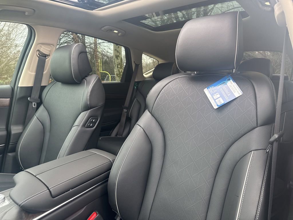 New 2026 Genesis GV80 2.5T Prestige AWD/4WD image 14