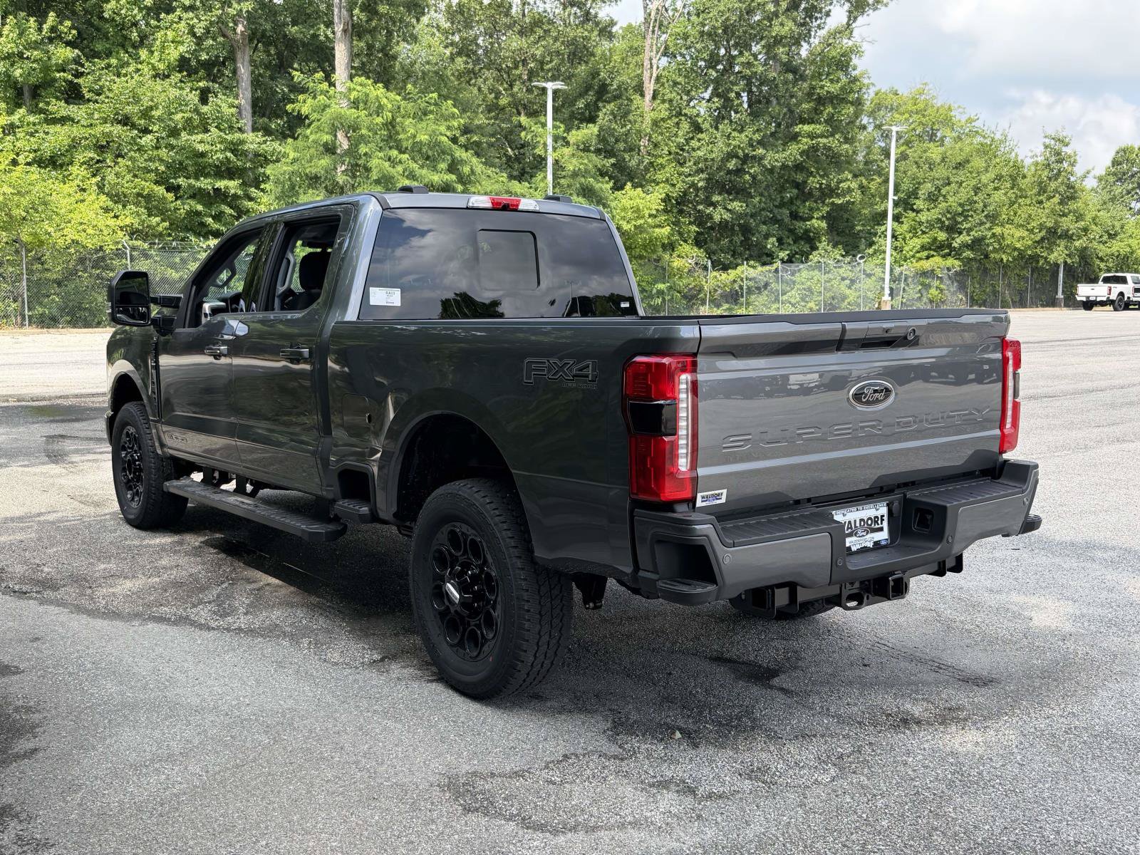 New 2026 Ford F350 XLT w/ XLT Premium Package AWD/4WD image 4